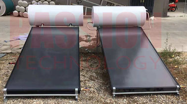 150L平らな版の加圧太陽給湯装置、太陽給湯システムの白によって塗られる鋼鉄外タンク