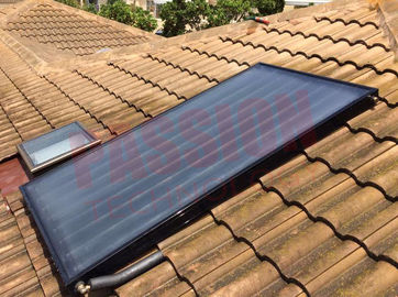 ホテルの太陽給湯装置のモダンなデザインの高圧平らな版のソーラー コレクタ